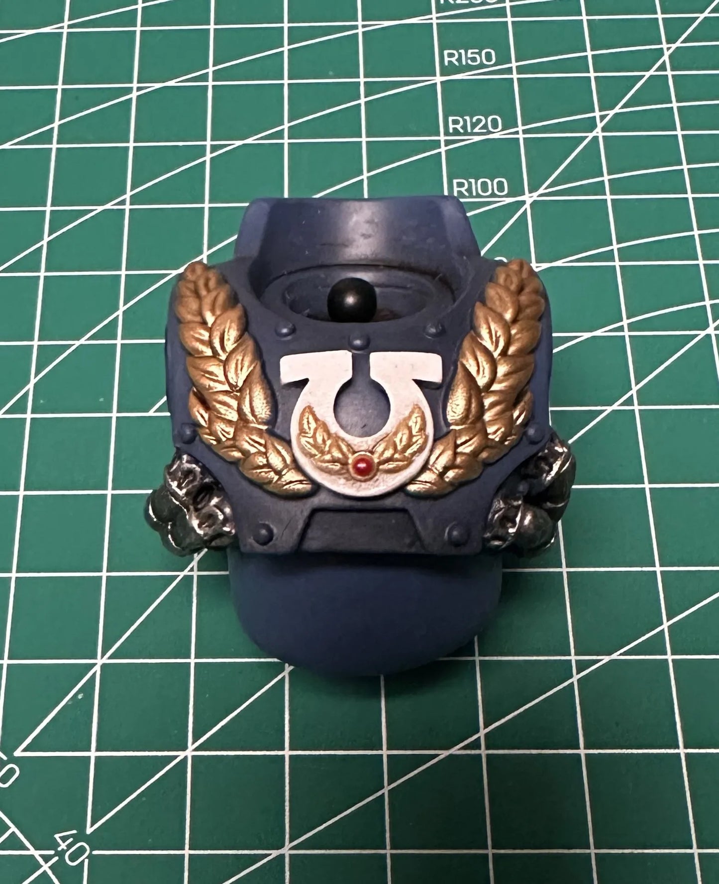 [IN STOCK] JOYTOY Warhammer 40K 1/18 Action Figures Ultramarines Invictarus Suzerain Squad Suzerain 5 Model Toy Boy Gifts
